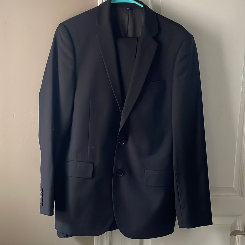 JCREW Thompson slim fit suit set. Black size 38R Jacket and size 31W x 30L pants